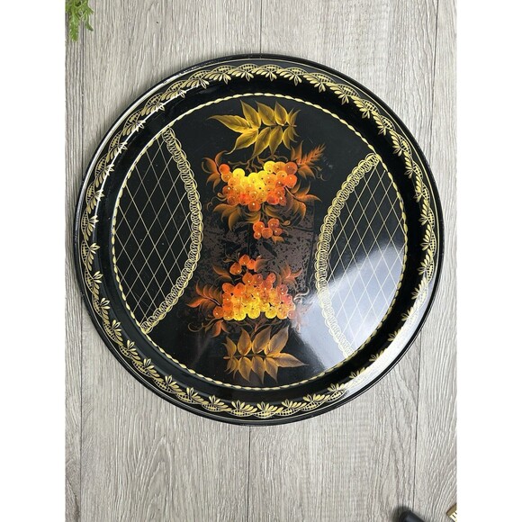 Vintage Russian Round Metal Tray Hand Painted Floral Design Decorative 12.5” - Picture 4 of 7